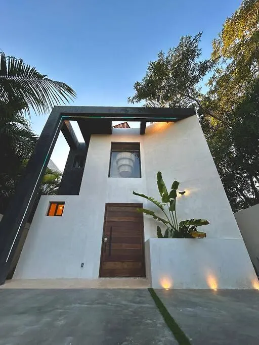 Stunning Villa In The Heart Of La Veleta - Casa Jardin Tulum