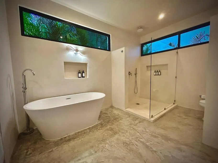 Stunning Villa In The Heart Of La Veleta - Casa Jardin Tulum